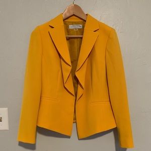 Tahari blazer